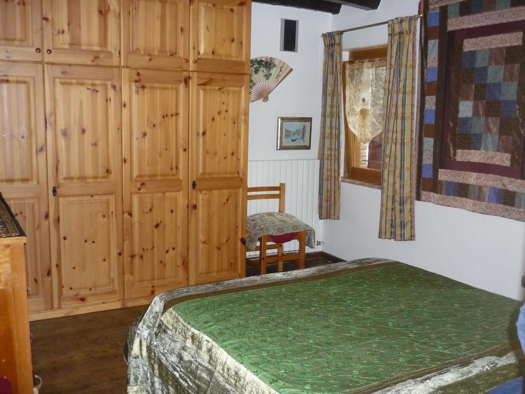 Sottocroda House Villa Revine Lago Habitación foto
