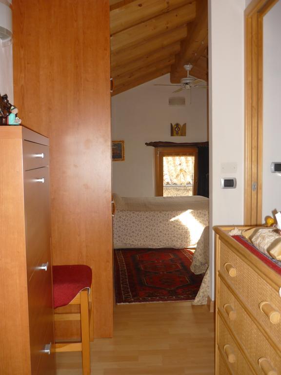 Sottocroda House Villa Revine Lago Habitación foto