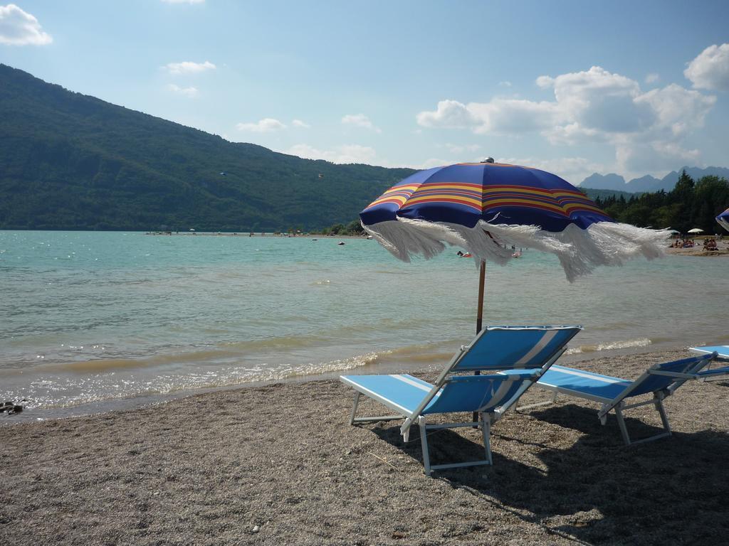 Sottocroda House Villa Revine Lago Habitación foto